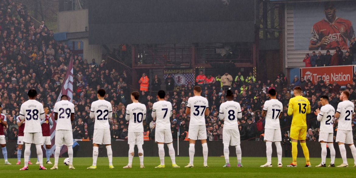 Senior Tottenham source says club chiefs think forward is a "bargain"